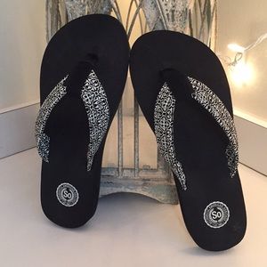 SO flip flop  M (7,8)